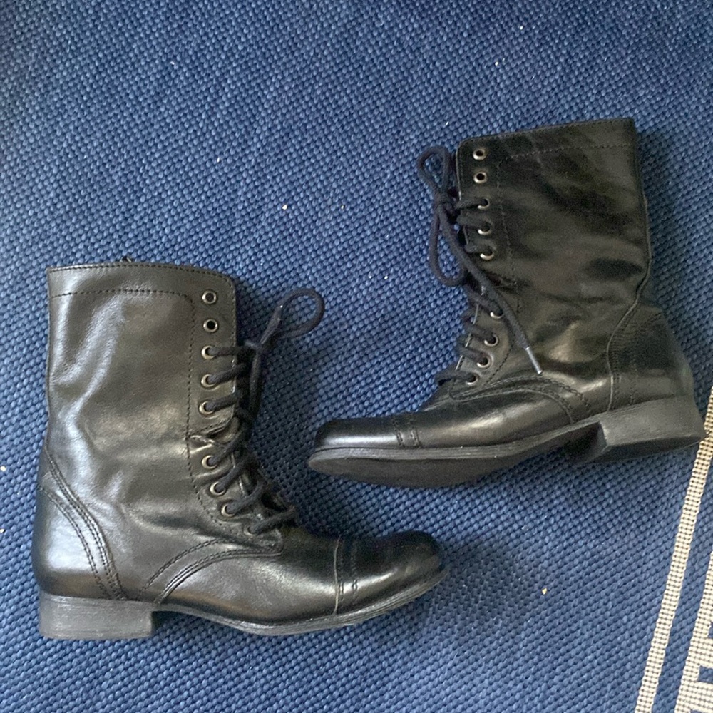 Steve Madden Troopa combat boots